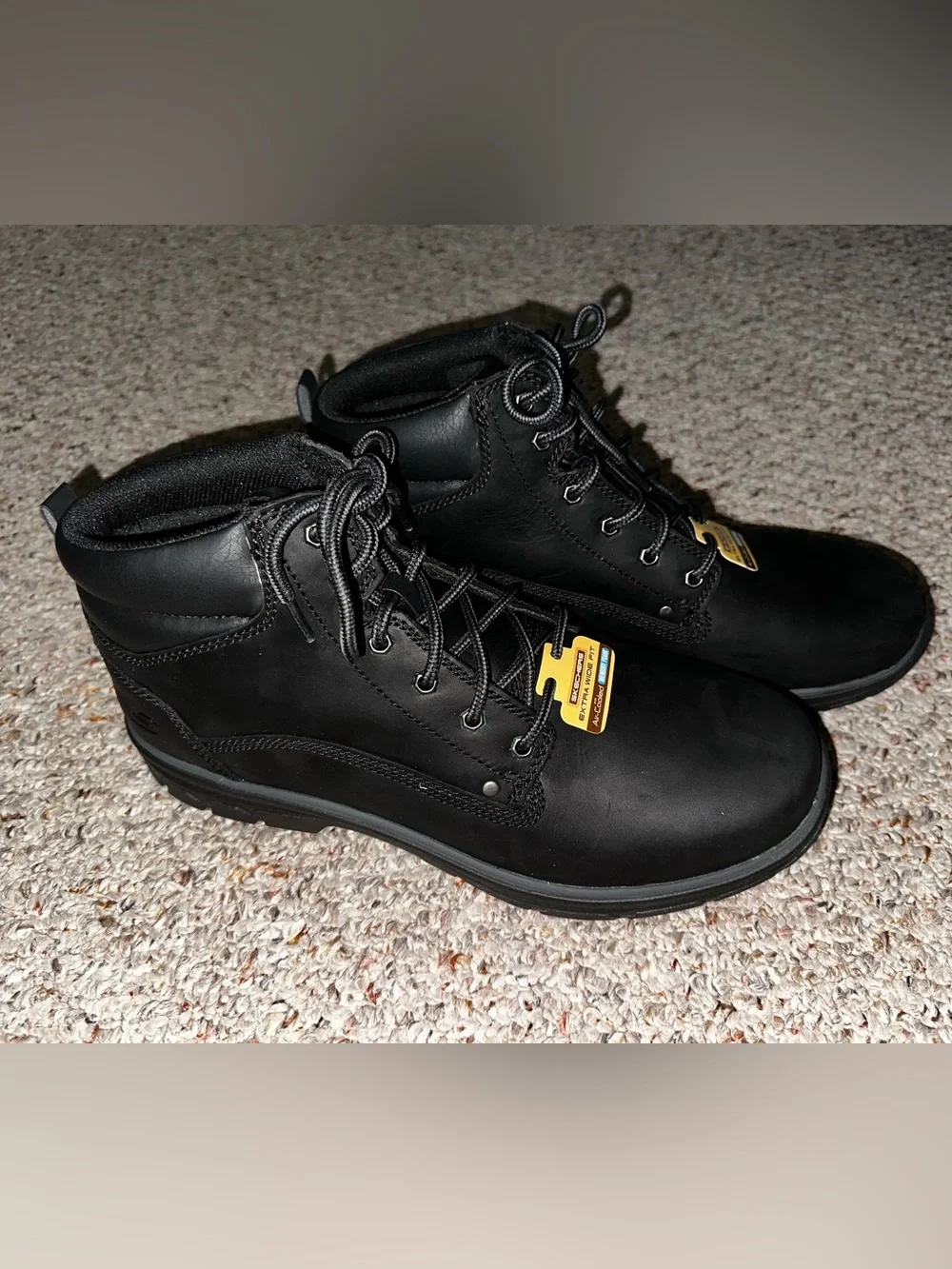 NWB Skechers Men’s Black Lace-Up Work Boots - Extra Wide 13